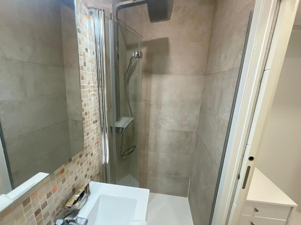Апартаменти Nuevo! Piso En Pleno Centro Сантандер Екстер'єр фото